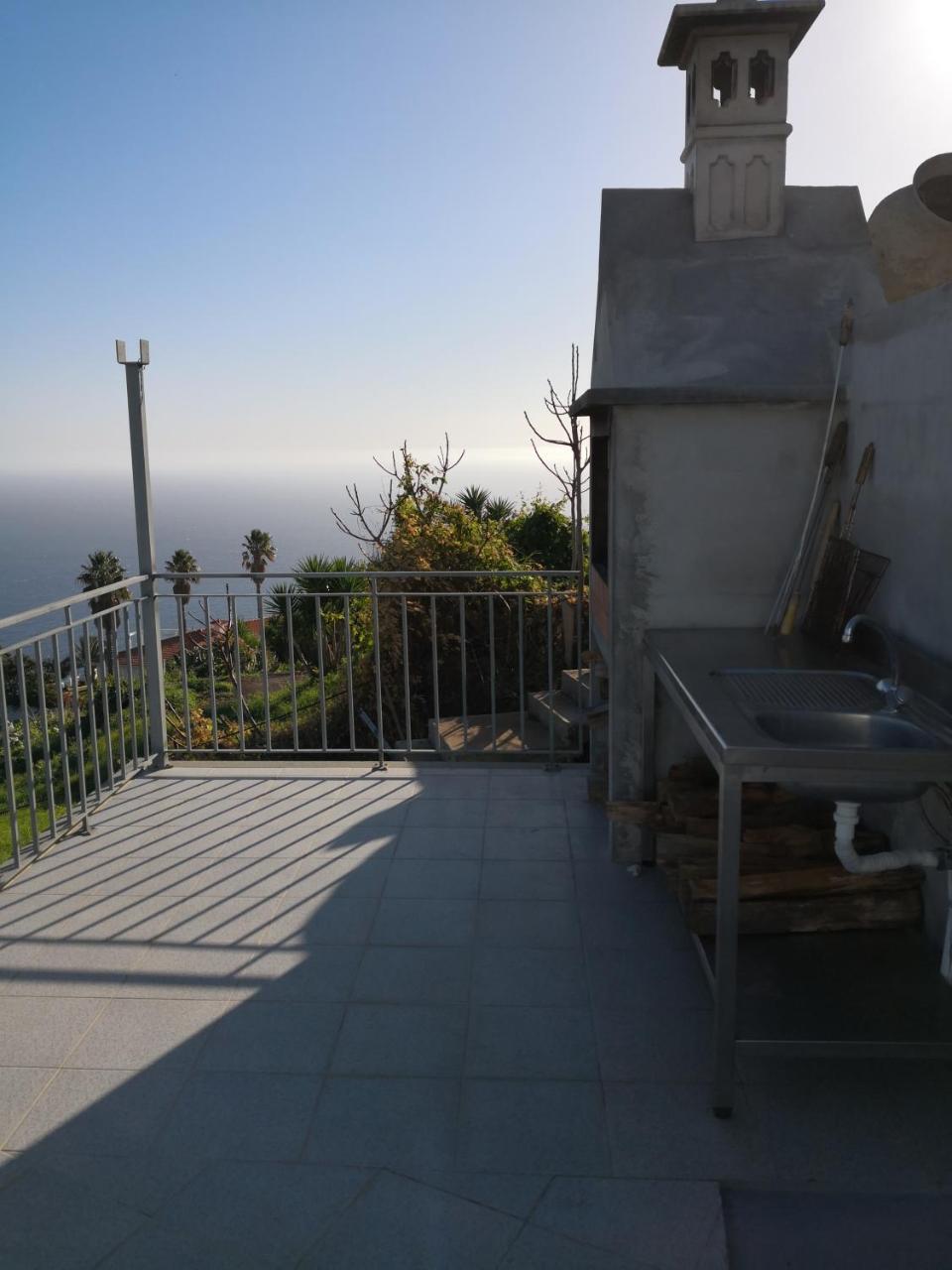 Calheta Place Estreito Da Calheta Ngoại thất bức ảnh